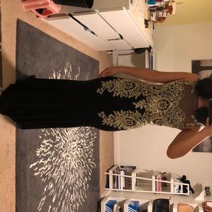 any questions please feel free to ask 😊